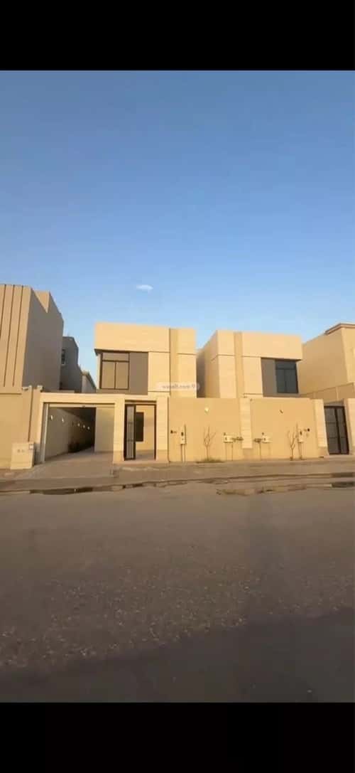 Villa 300 SQM Facing West on 24m Width Street Al Amanah, Aldammam