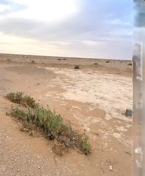 أرض 300 متر مربع شرقية على شارع 15م الخير، شمال الرياض، الرياض