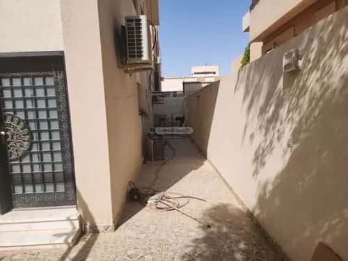 فيلا 402.5 متر مربع غربية على شارع 12م الربوة، وسط الرياض، الرياض