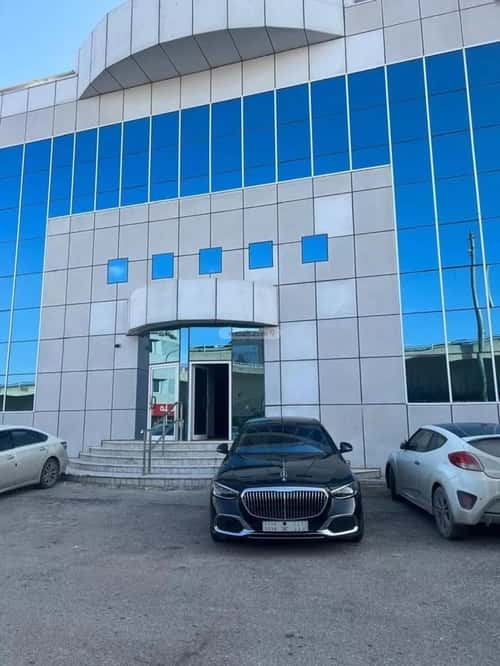 Semi-Furnished Floor with 10 Bedrooms Ad-Dobbat, Central Riyadh, Riyadh