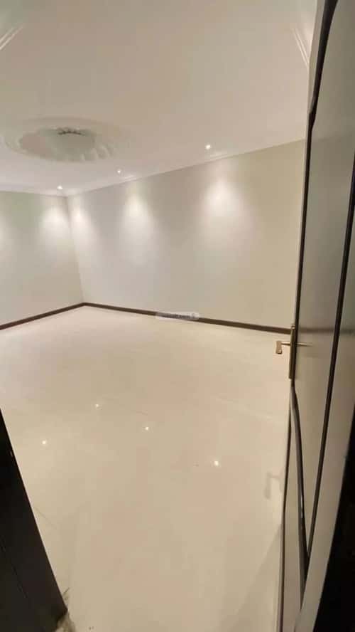 فيلا 573.44 متر مربع شرقية على شارع 12م المروة، شمال جدة، جدة