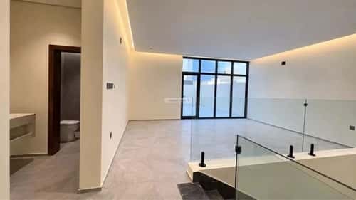 فيلا 240 متر مربع جنوبية على شارع 12م الملك فهد، شمال الرياض، الرياض