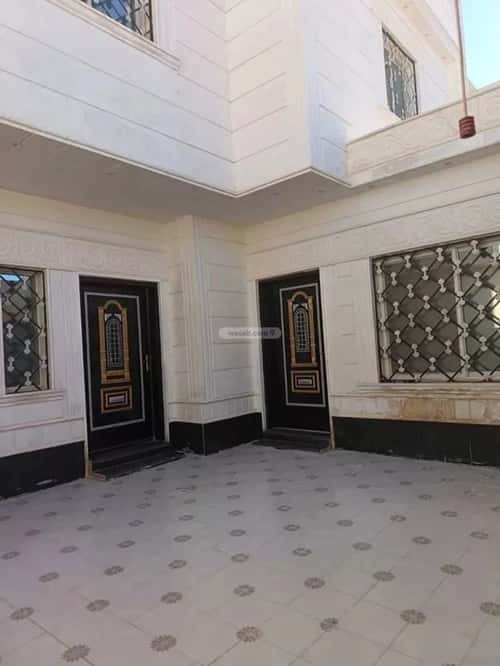 فيلا 345 متر مربع شمالية على شارع 15م الرمال، شرق الرياض، الرياض