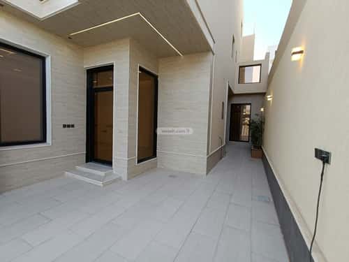 Villa 300 SQM Facing South on 18m Width Street Ar-Rimal, East Riyadh, Riyadh