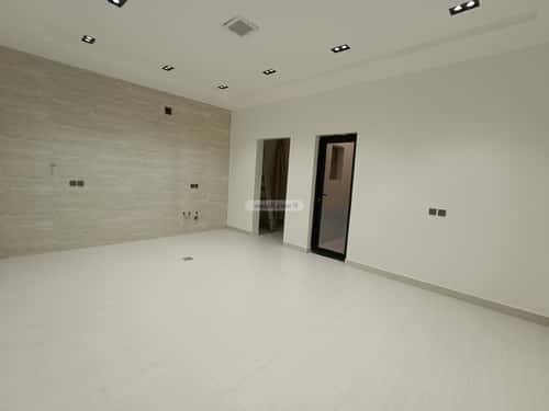 Villa 300 SQM Facing South on 18m Width Street Ar-Rimal, East Riyadh, Riyadh
