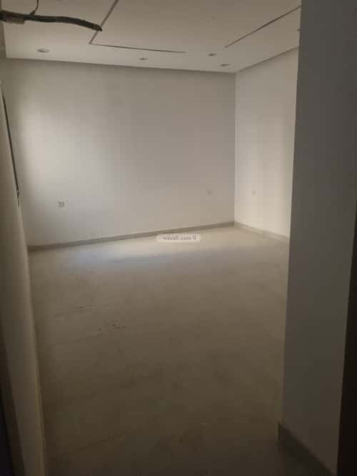 Floor 300 SQM with 5 Bedrooms Industrial City, Madinah