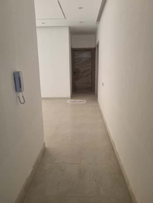 Floor 300 SQM with 5 Bedrooms Industrial City, Madinah