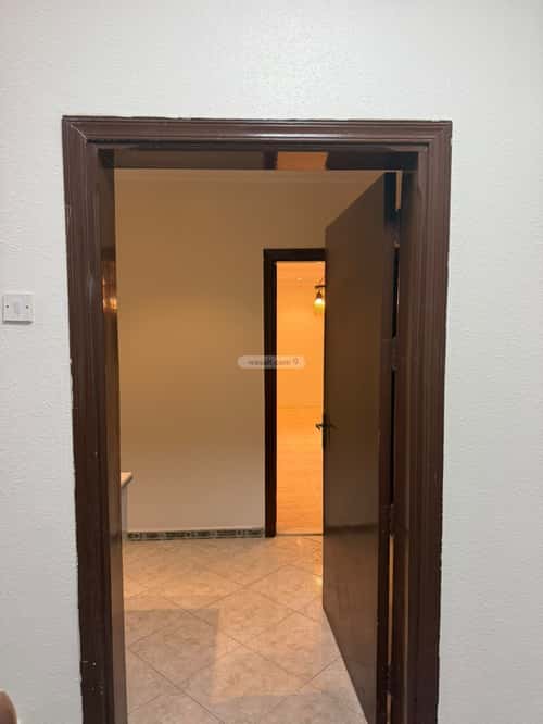 Floor 450 SQM with 5 Bedrooms Ar-Rabwah, Central Riyadh, Riyadh