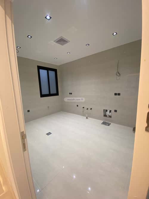 Apartment with 4 Bedrooms Al Shouran, Madinah