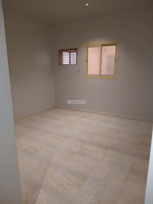 Building 1100 SQM Al Jesser, Khobar
