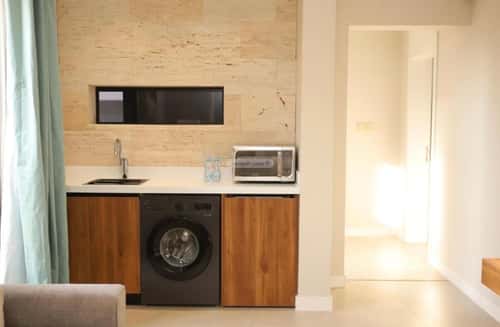 عمارة 896 متر مربع واجهة شمالية العارض، شمال الرياض، الرياض