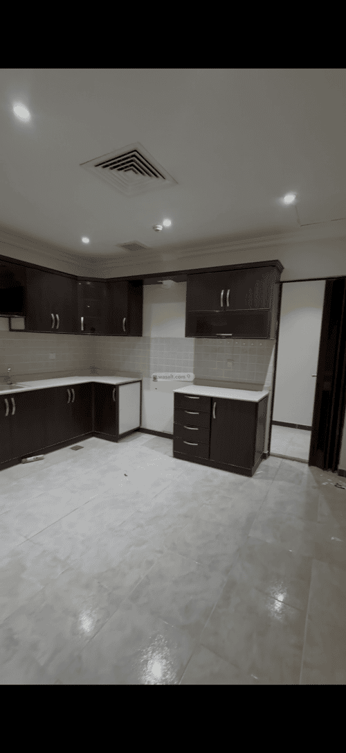 Apartment 219.4 SQM with 4 Bedrooms Al Hammraa, Khobar