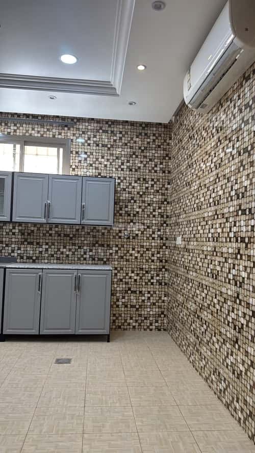 Floor 360 SQM with 4 Bedrooms Al-Malqa, North Riyadh, Riyadh