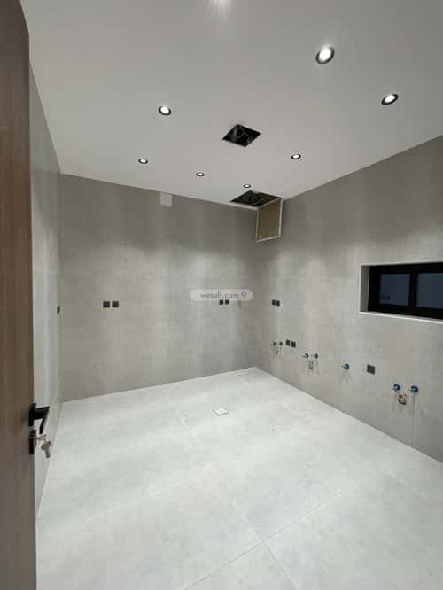 Apartment 193.33 SQM with 8 Bedrooms Dahiat Namar, West Riyadh, Riyadh