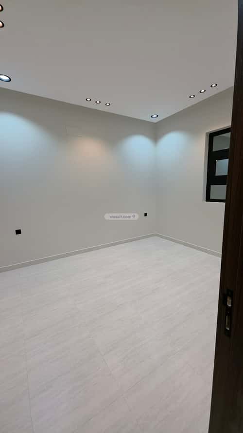 Villa 383.92 SQM Facing North East on 25m Width Street Al-Yarmouk, Khamis Mushait