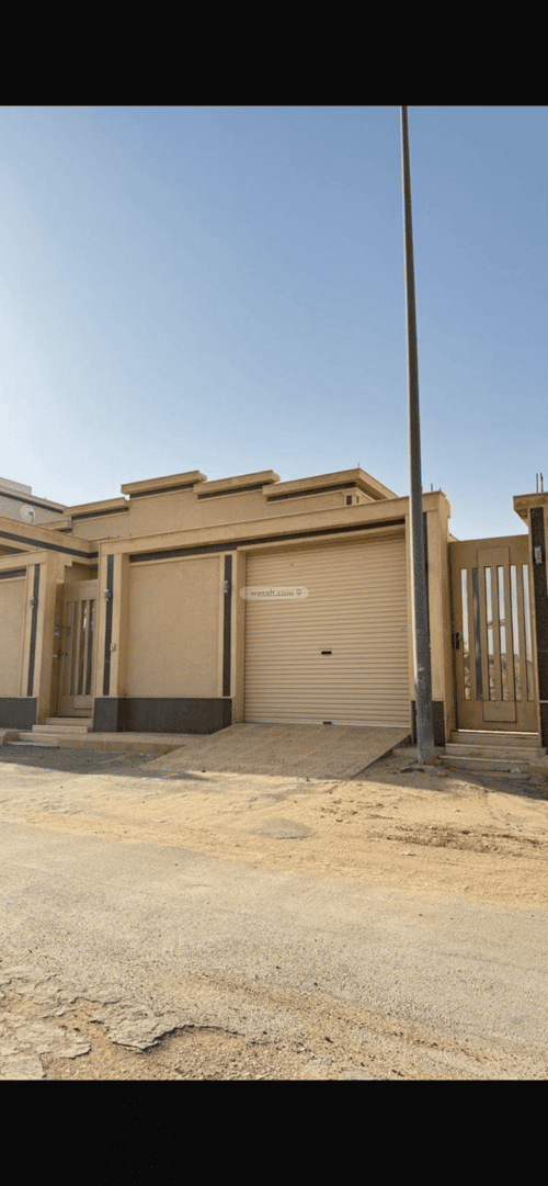 Floor 600 SQM with 9 Bedrooms Al Yarmuk, Al Kharj