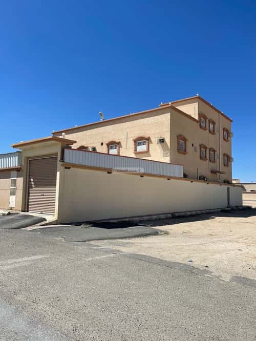 Building 600 SQM Facing 3 Al Nuzha, Tarib