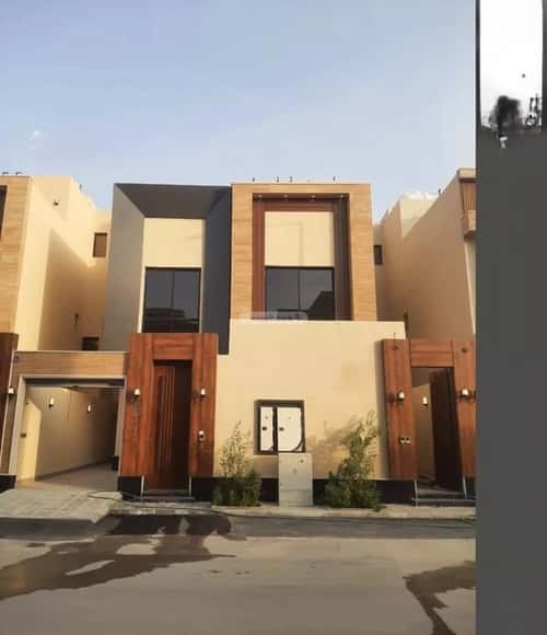 فيلا 280 متر مربع شمالية على شارع 18م العارض، شمال الرياض، الرياض