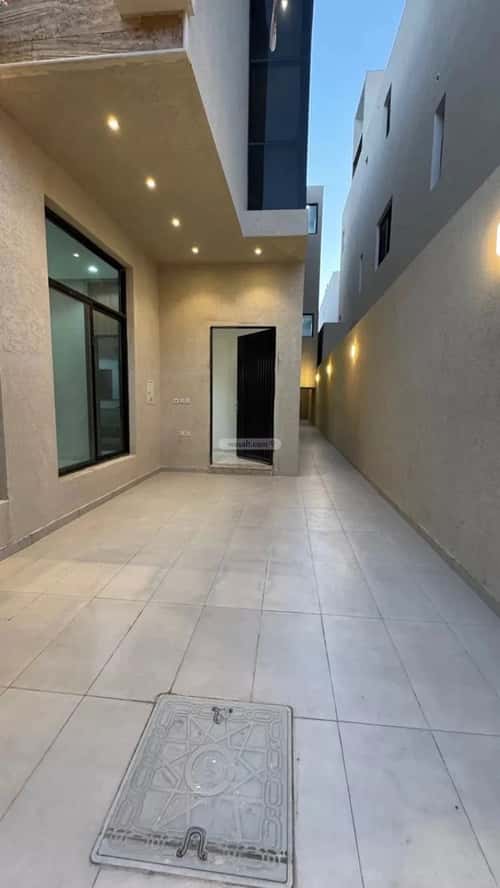 Villa 276.72 SQM Facing East on 15m Width Street Ar-Rimal, East Riyadh, Riyadh