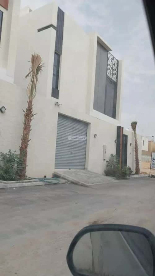 فيلا 243.705 متر مربع جنوبية على شارع 10م النرجس، شمال الرياض، الرياض
