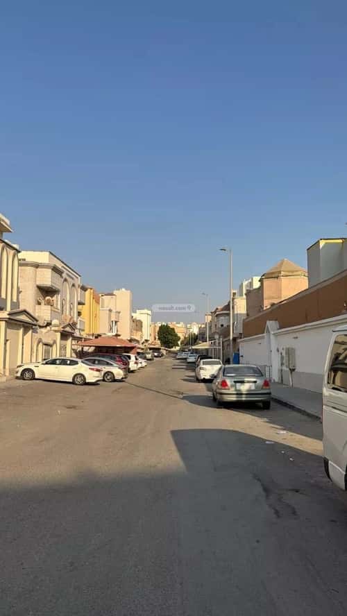 Villa 600 SQM Facing South on 16m Width Street Al Samer, East Jeddah, Jeddah