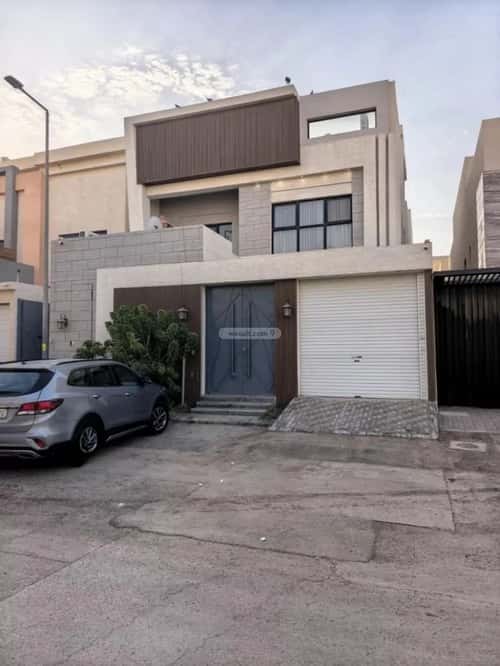 Villa 437.5 SQM Facing South on 15m Width Street Al-Muanisiyah, East Riyadh, Riyadh