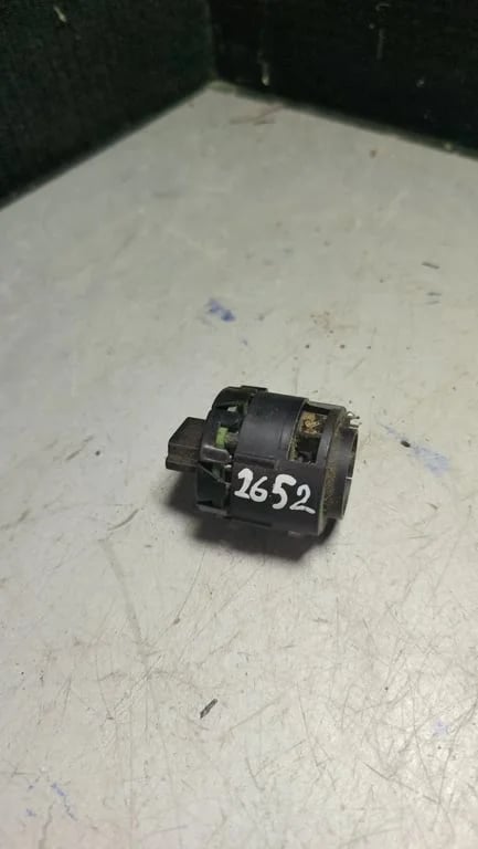 A6398300072 9341706103 Interior temperature sensor for MB