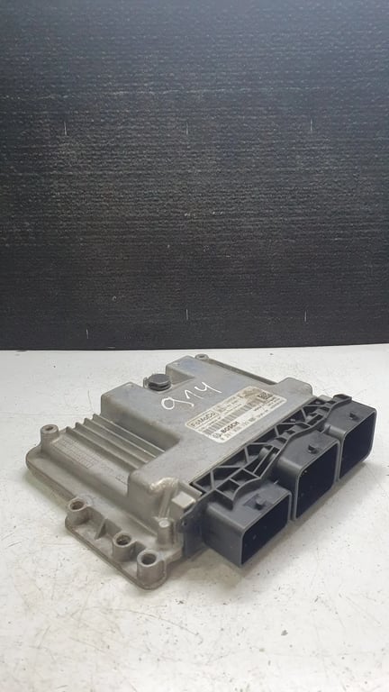 0281030193 C1B1-12A650-AF ECU for FORD FIESTA