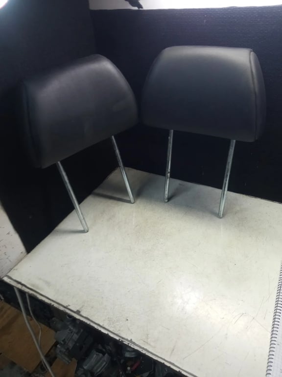 HEAD REST for VW CRAFTER 2010