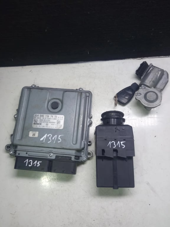 A6461507472 0281015064 A6395452108 A0355457732 ECU for MB