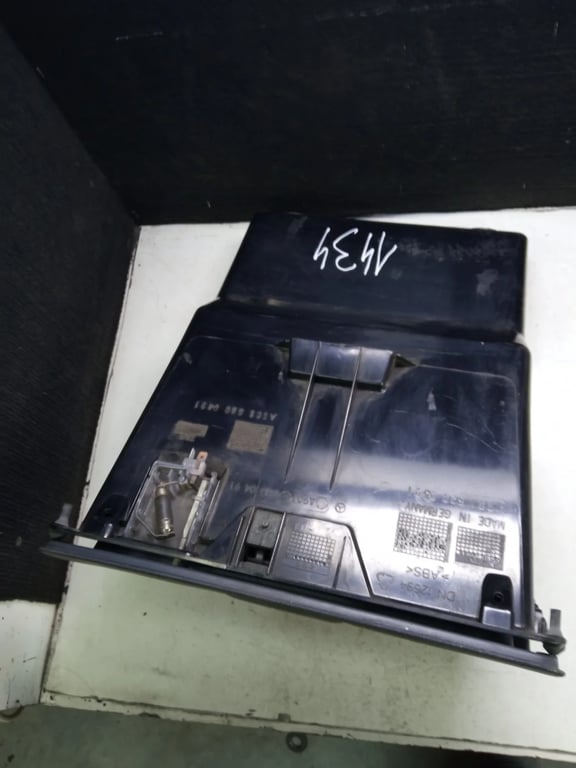 A9016800391 A9016800491 Mercedes Sprinter Glove box
