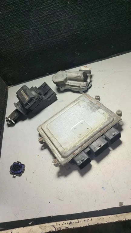 A2711536191 A9065456408 A0375456132 ECU for MB