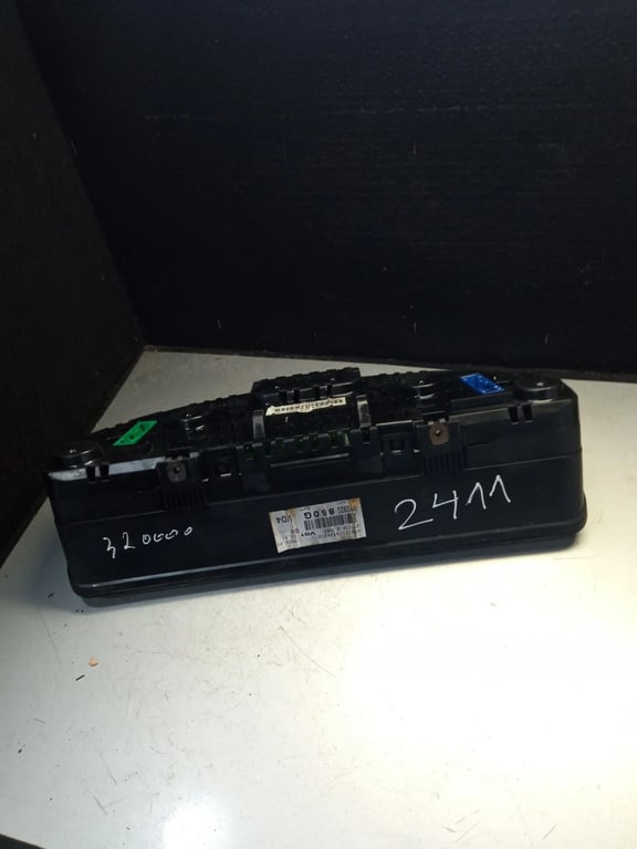 7H0920850G INSTRUMENT CLUSTER for VW T5