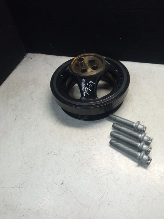 A6510300703 Crankshaft PULLEY for MB