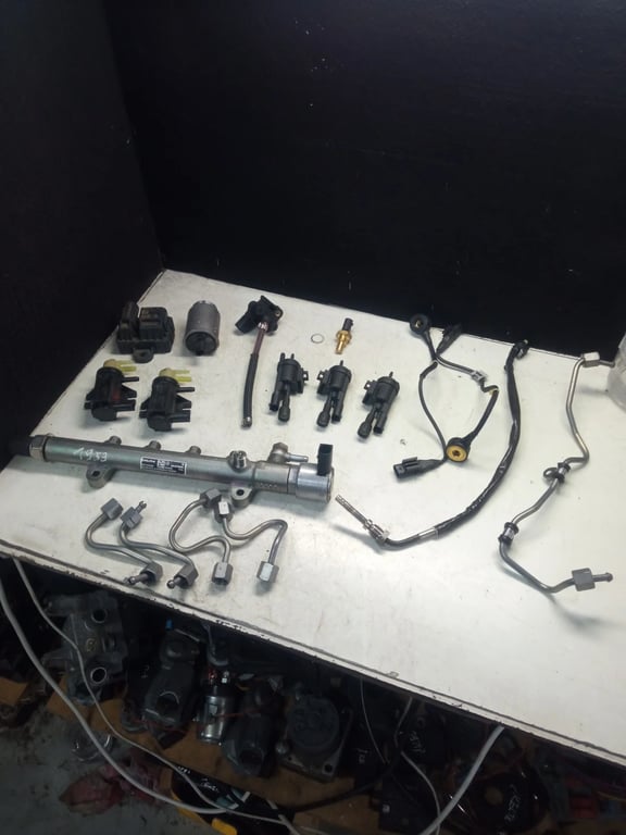 A6510700595 A6511530279 Fuel Rail Pressure Sensor for MB