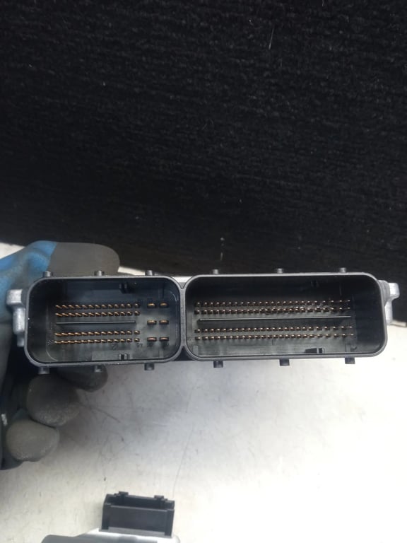 A6461503279 0281011934 2095452308 A2034621130 ECU for MB