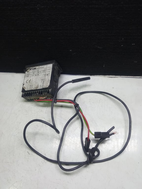 Lae Electronic MT11 L3D Digital Thermostat Controller