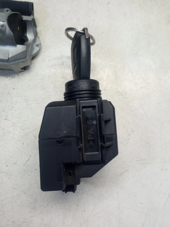 A6461503279 0281011934 2095452308 A2034621130 ECU for MB