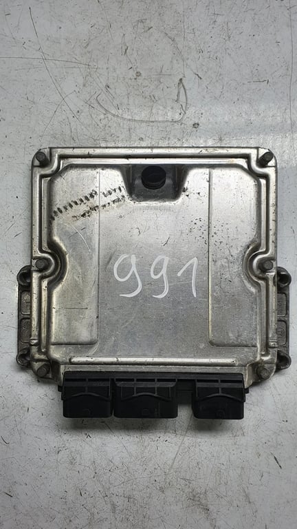 0281011084 9647693180 ECU for CITROEN XSARA