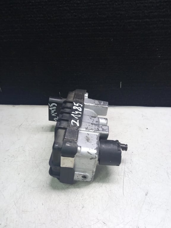 6NW008412 turbo actuator for FORD