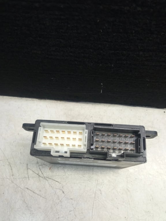 A9069003903 ECU CENTRAL LOCKING for MB