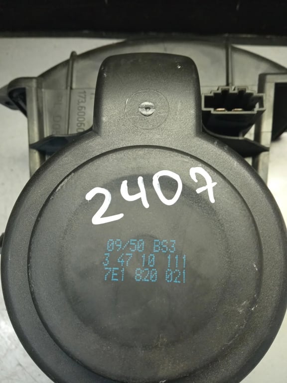 7E1820021 34710111 FAN HEATING for VW