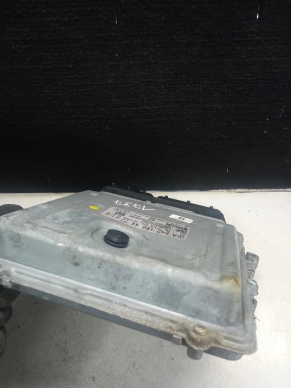 A6421504477 0281013990 ECU for MB with 1 KEY