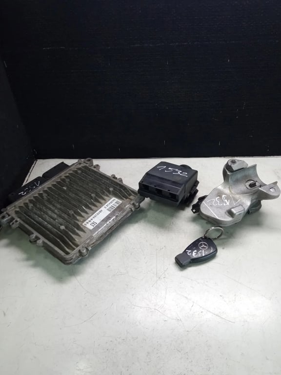 A6421504941 A9065456408 A0375456132 ECU for MB SPRINTER