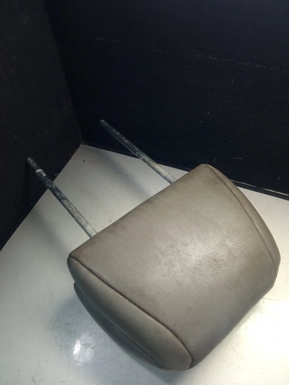 HEAD REST for VW CRAFTER FROM 2006