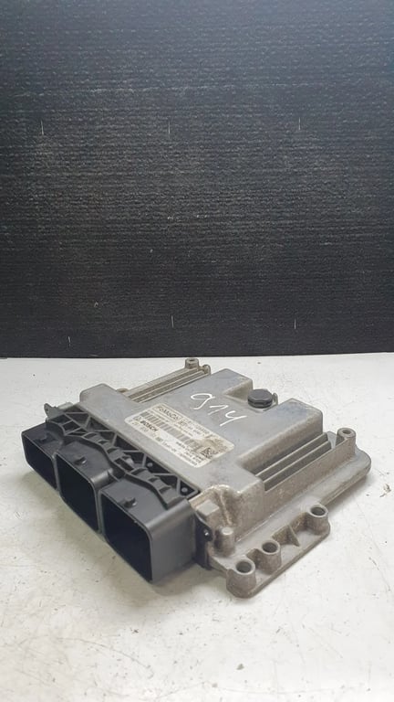0281030193 C1B1-12A650-AF ECU for FORD FIESTA
