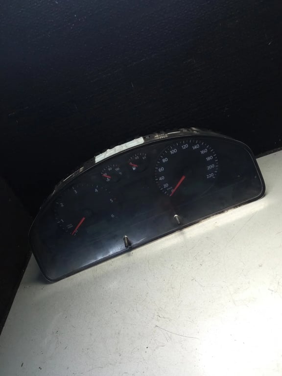 7H0920850G INSTRUMENT CLUSTER for VW T5