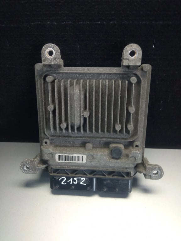 A6519007902 A6519019901 28402633 ECU for MB