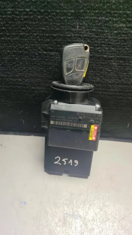 6395450608 IGNITION LOCK WITH KEY for MB