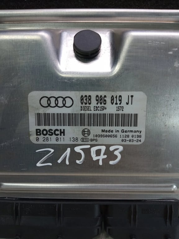038906019JT 0281011138 ECU for AUDI, VW